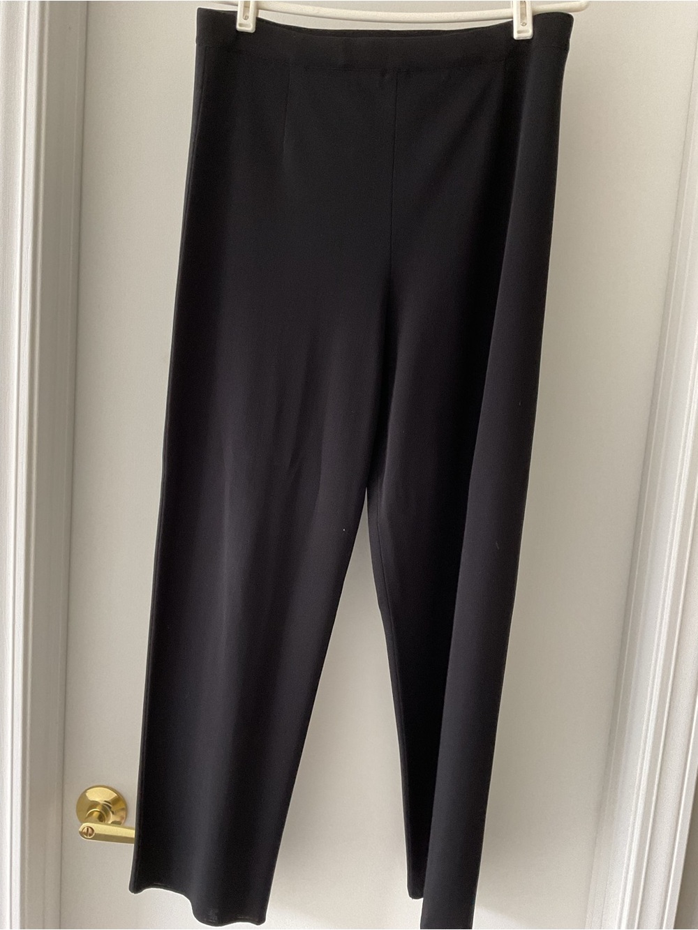 Misook Black Straight-Leg Ponte Pants